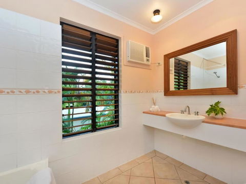 Balinese Breeze - Hervey Bay Accommodation 4