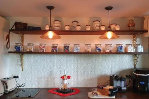 Misty Valley Homestayz - Hervey Bay Accommodation 7