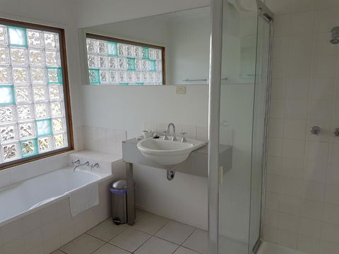 Classic Retreat - Tourism Hervey Bay 3