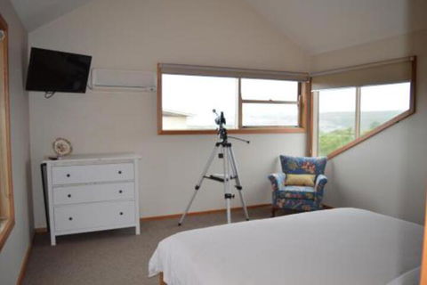 Apostle Hideaway Central Port Campbell - Hervey Bay Accommodation 3