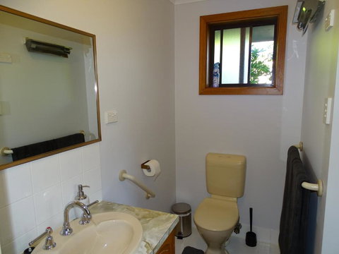 3 Pears On The Park McLaren Vale - Hervey Bay Accommodation 3