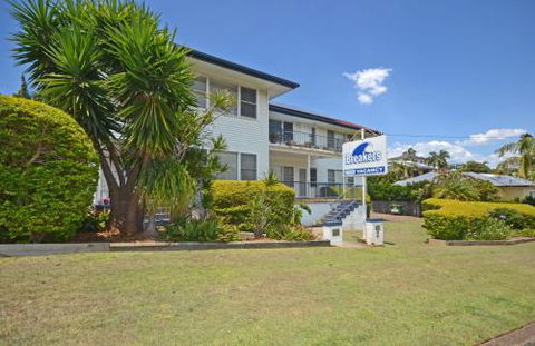 Breakers 1 2 Hill Street - Hervey Bay Accommodation 2