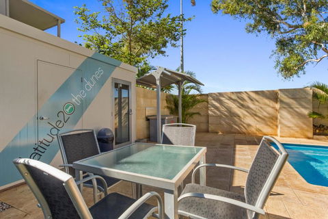 Latitude20 The Dunes - Tourism Hervey Bay 5