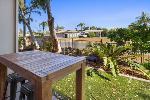 Latitude20 The Dunes - Tourism Hervey Bay 3