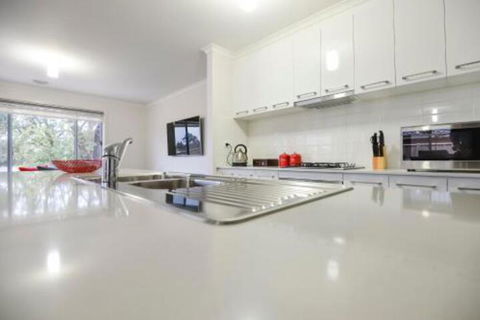 Beischer Apt B - Hervey Bay Accommodation 0