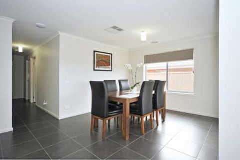 Beischer Apt B - Hervey Bay Accommodation 3