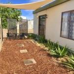 Cute Private Studio Flat With AIRCON! - Hervey Bay Accommodation 0