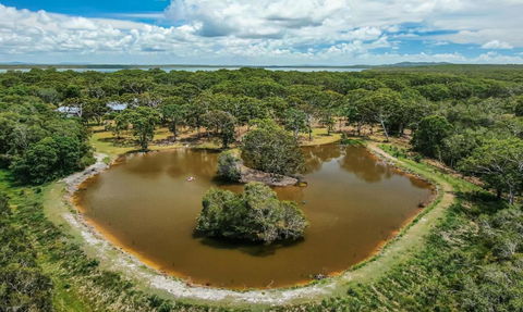 Peregian Beach Acres - Hervey Bay Accommodation 3