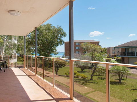 Mistral Close Misthaven 01 12 - Hervey Bay Accommodation 2