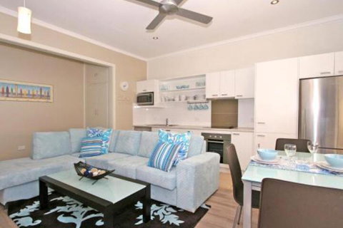 Yamba Daze Sunset Pet Friendly - Hervey Bay Accommodation 6