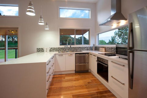 Alyonah Daylesford - Tourism Hervey Bay 4