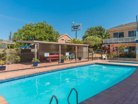 Coasters 23 - Hervey Bay Accommodation 2