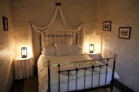 Griffiths Cottage - Tourism Hervey Bay 0