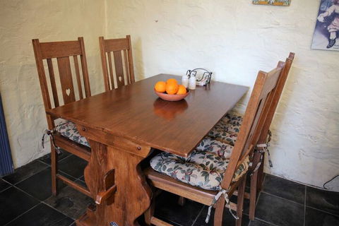 Griffiths Cottage - Tourism Hervey Bay 6