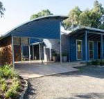 Corrugated Cottage - Hervey Bay Accommodation