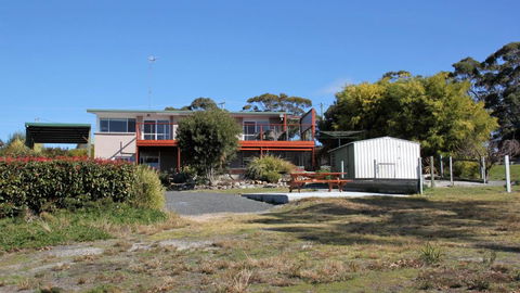 BAY Of FIRES SEACHANGE Ocean Frontage - Tourism Hervey Bay 6