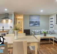 Almost New  Sea  Lake Views - Tourism Hervey Bay