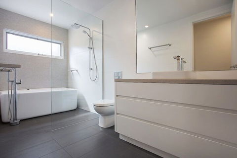 Robertson 6 - Tourism Hervey Bay 5