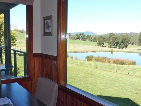 Raynella Alpaca Farmstay - Hervey Bay Accommodation 4