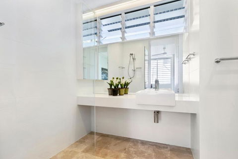 Paperbark B Luxury Duplex Sunshine Beach - Tourism Hervey Bay 1