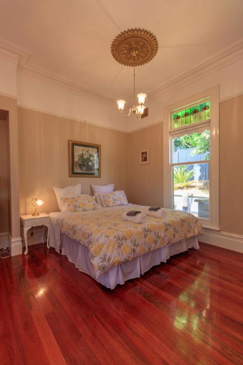 The Oaks Lilydale Accommodation - Hervey Bay Accommodation 6