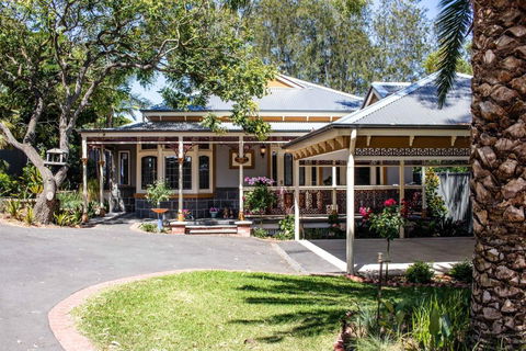 The Oaks Lilydale Accommodation - Hervey Bay Accommodation 2