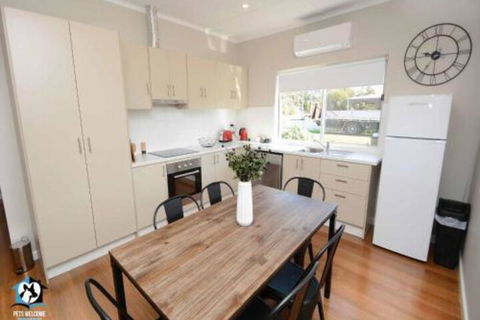 Just Renovated 2BR Cottage In Heart Of Wentworth - Tourism Hervey Bay 6