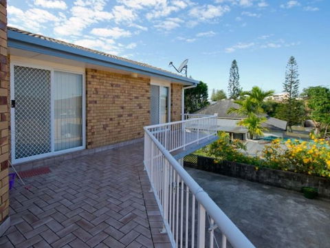 1/6 Convent Lane - Hervey Bay Accommodation 0