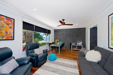 Anchor Lodge - Hervey Bay Accommodation 6
