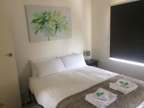 Costa Park Cottage Dio Armidale - Hervey Bay Accommodation 1
