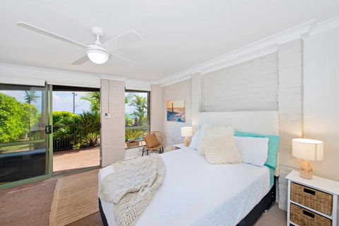 Panorama Beach House - Hervey Bay Accommodation 1