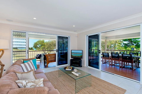 Allure By The Sea - Hervey Bay Accommodation 4