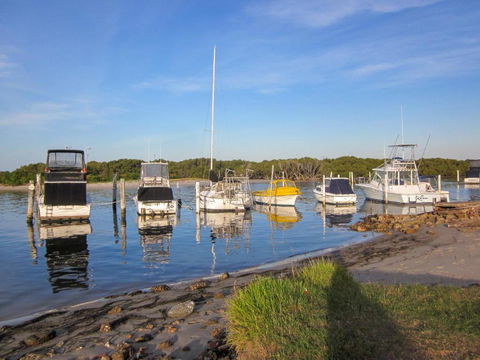 A Reflection On The Lake - Hervey Bay Accommodation 3