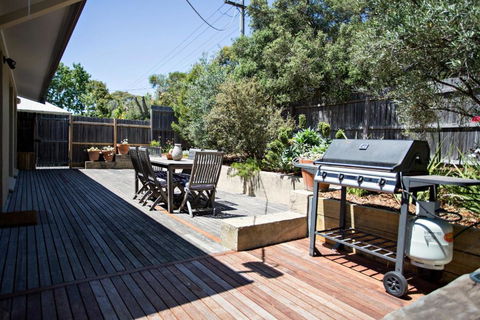 Lytton At Lonnie - Tourism Hervey Bay 6