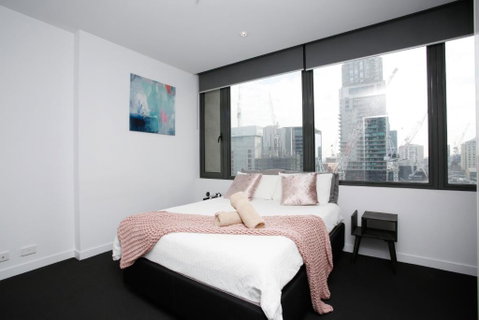 Immaculate 2BR With 2 Bathroom Private Unit In CBD - Hervey Bay Accommodation 2