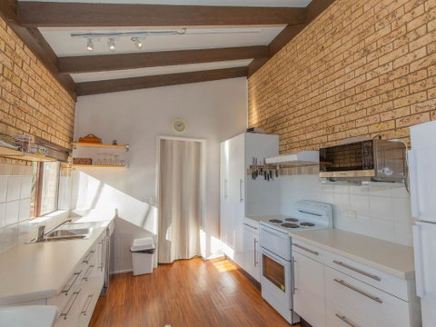 Clearview 2 / 8 Bogong Street - Hervey Bay Accommodation 5