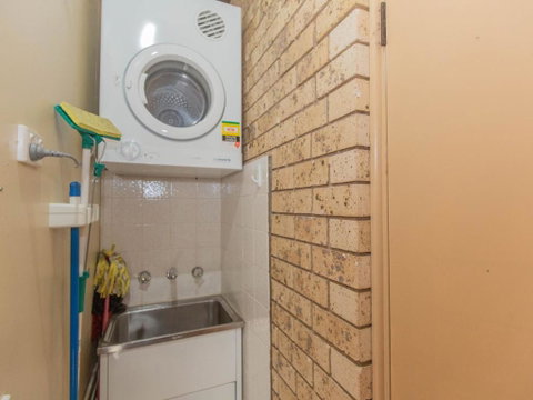 Clearview 2 / 8 Bogong Street - Hervey Bay Accommodation 3