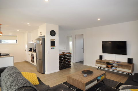 Markeish Retreat Inlet Side Free Wifi - Tourism Hervey Bay 4