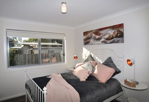 Markeish Retreat Inlet Side Free Wifi - Tourism Hervey Bay 6