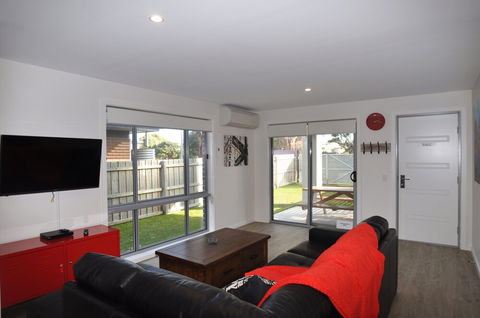 Markeish Retreat Inlet Side Free Wifi - Tourism Hervey Bay 3