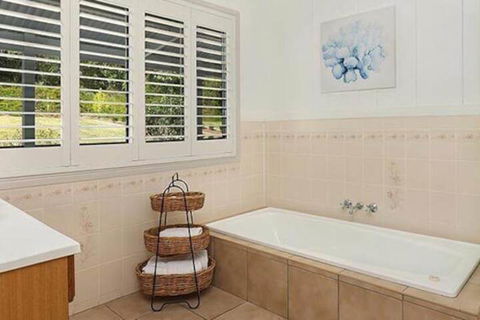 Avocado Grove B & B - Tourism Hervey Bay 4