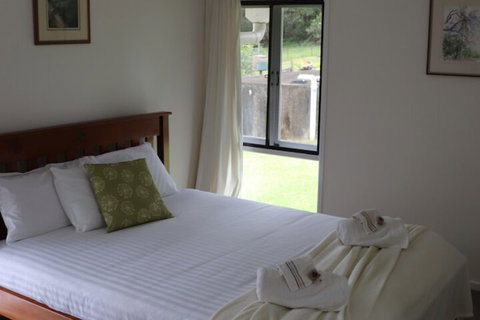 Mapleton Falls Farm House - Hervey Bay Accommodation 7