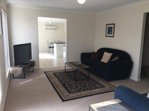 Melton Apartments - Hervey Bay Accommodation 3