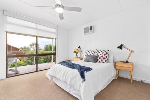 Maslin Beach Getaway - Hervey Bay Accommodation 2