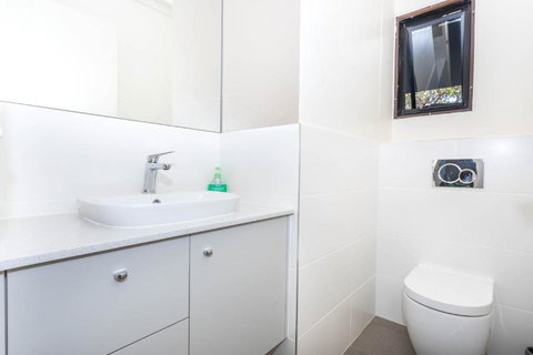 McLeod - Hervey Bay Accommodation 6
