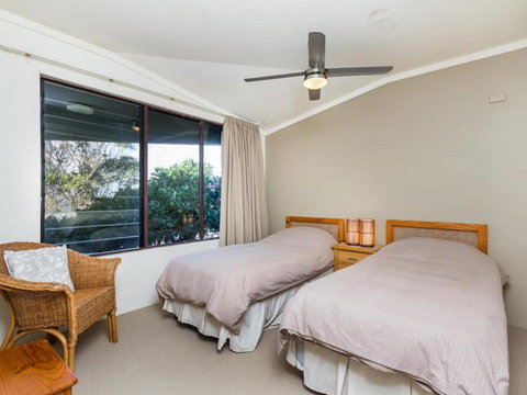 McLeod - Hervey Bay Accommodation 5