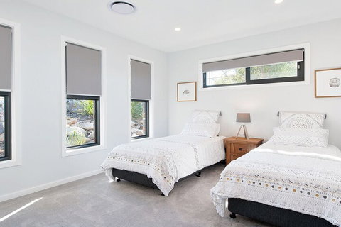 Hilltop Hideaway Breathtaking Views Moments To Beach! - Hervey Bay Accommodation 5