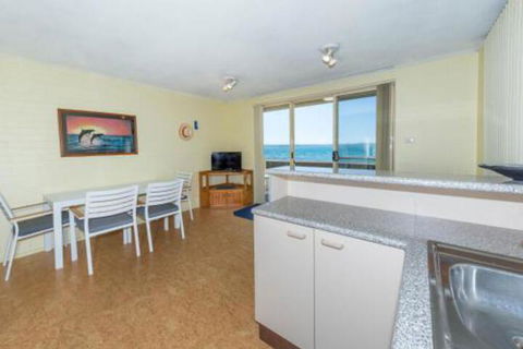 Alcheringa Unit 1 / 32 Sandy Point Road - Hervey Bay Accommodation 3