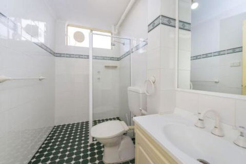 Alcheringa Unit 1 / 32 Sandy Point Road - Hervey Bay Accommodation 1