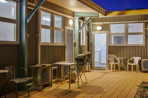 Getaway Villas Unit 38 11 1 Bedroom Self Contained Accommodation - Tourism Hervey Bay 7